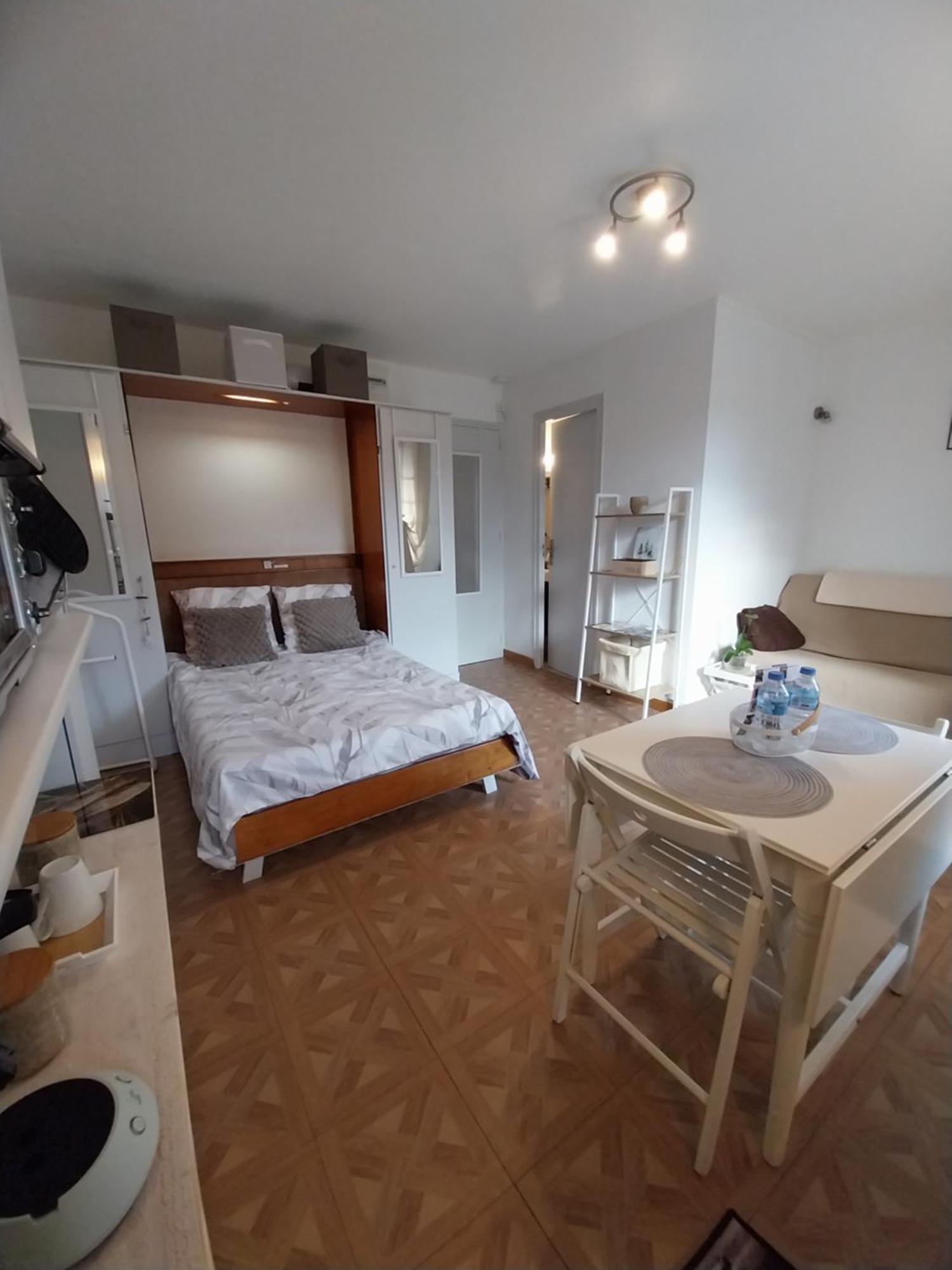 Studio La Bourboule Apartment